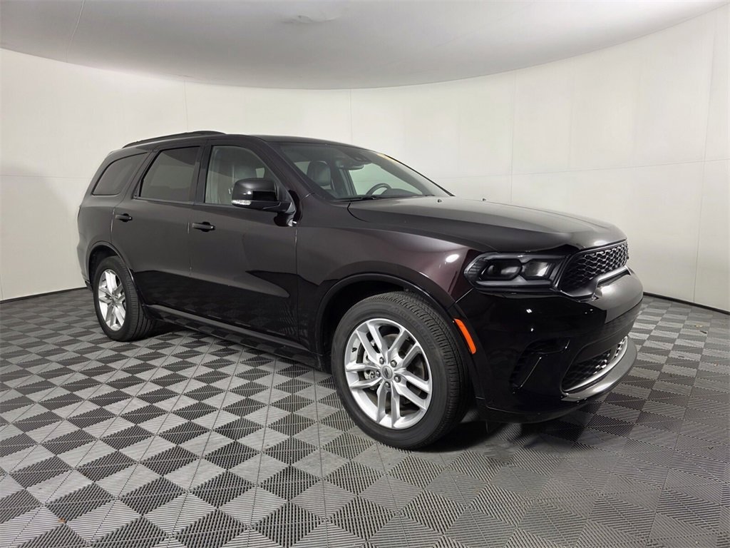 Certified 2024 Dodge Durango GT image 2