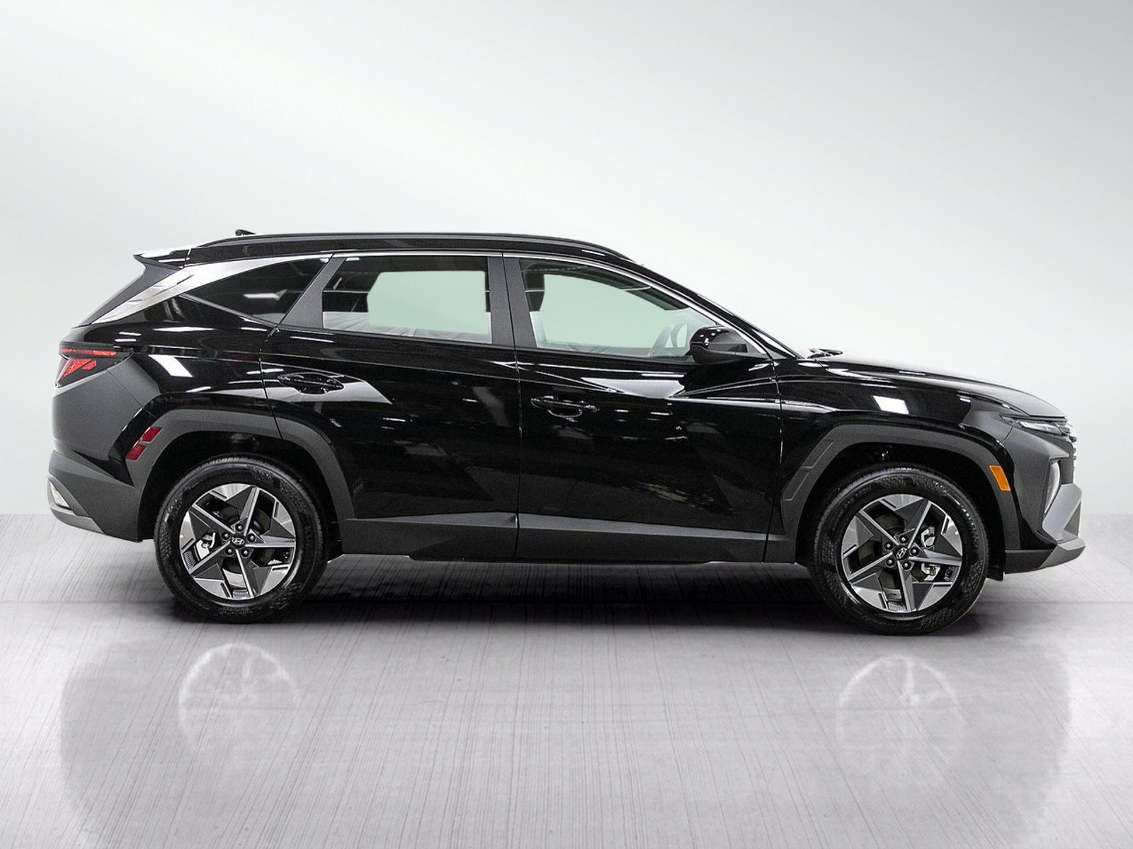 Certified 2026 Hyundai Tucson SEL Plus AWD/4WD image 6