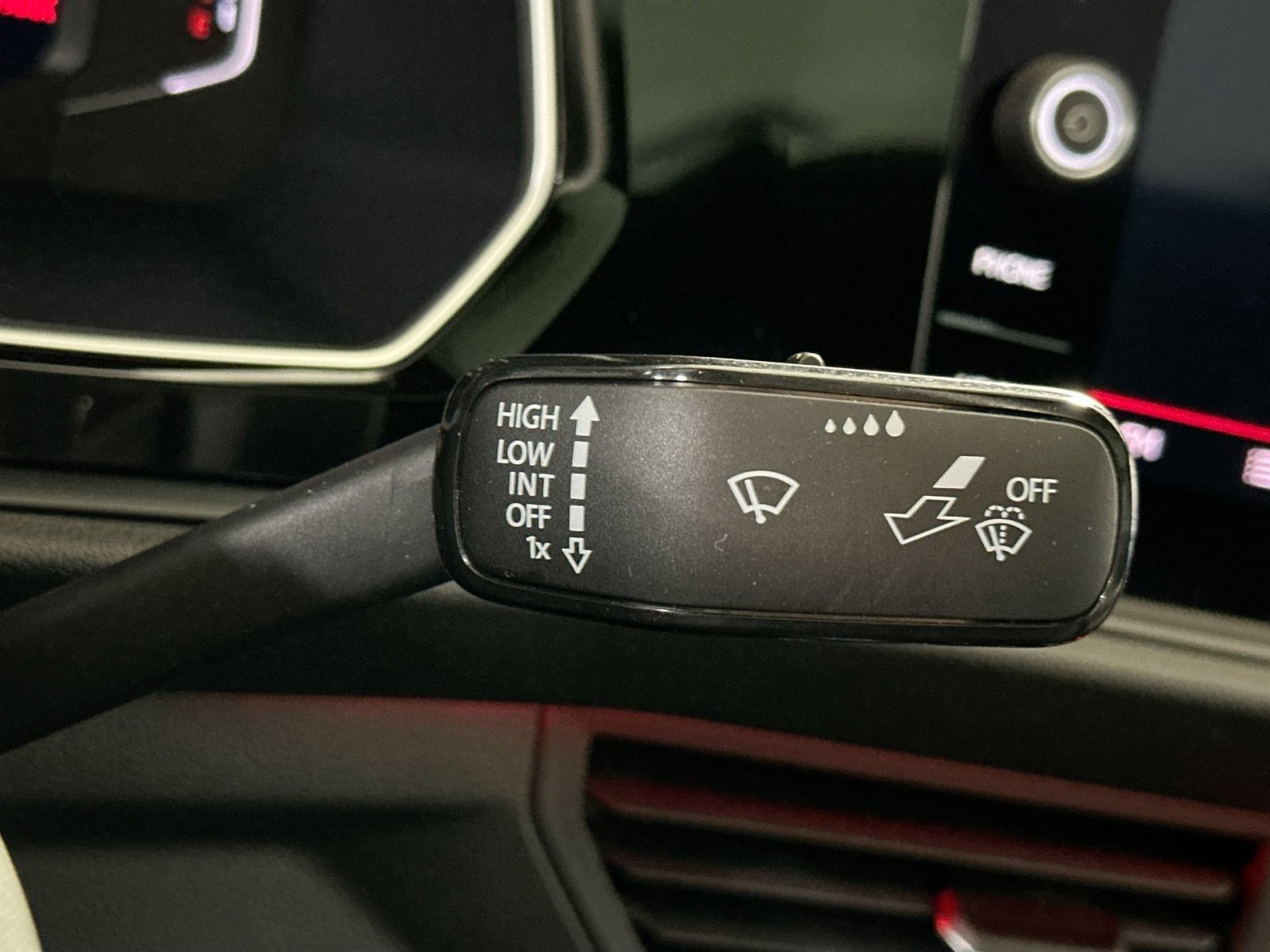 Used 2022 Volkswagen Jetta GLI Autobahn image 29