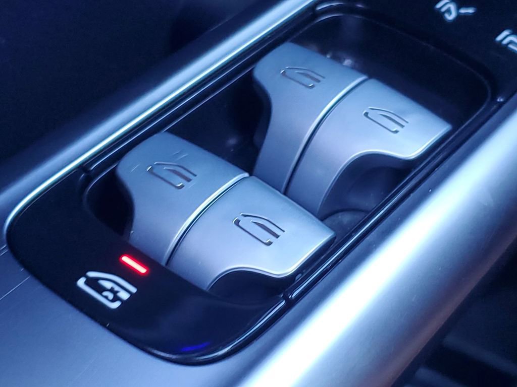 Used 2022 Mercedes-Benz C 300 Sedan w/ Pinnacle Trim Package image 35