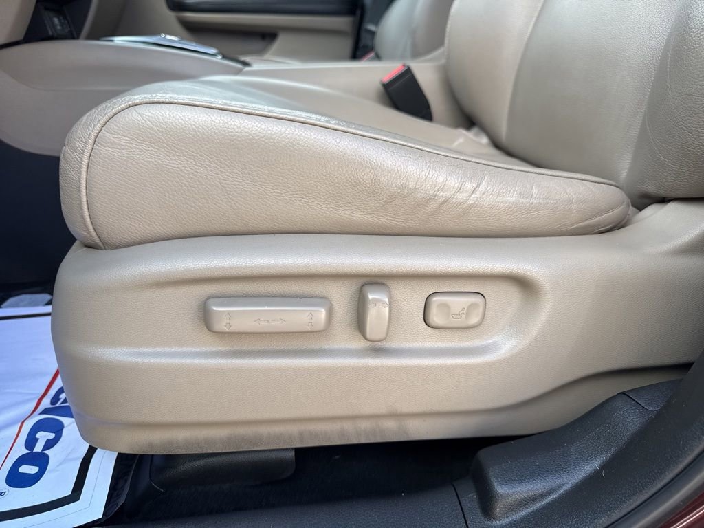 Used 2017 Honda Pilot Touring image 16