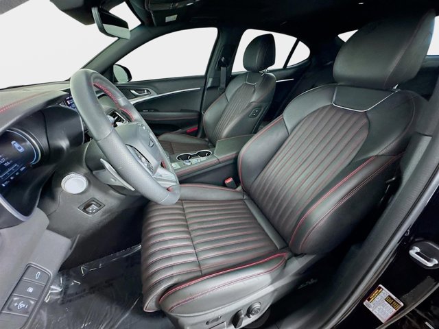 Used 2025 Genesis G70 3.3T Advanced image 12