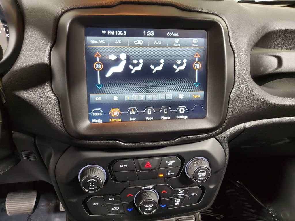 Used 2022 Jeep Renegade Altitude image 20