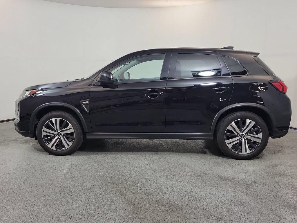 Used 2025 Mitsubishi Outlander Sport AWD image 4