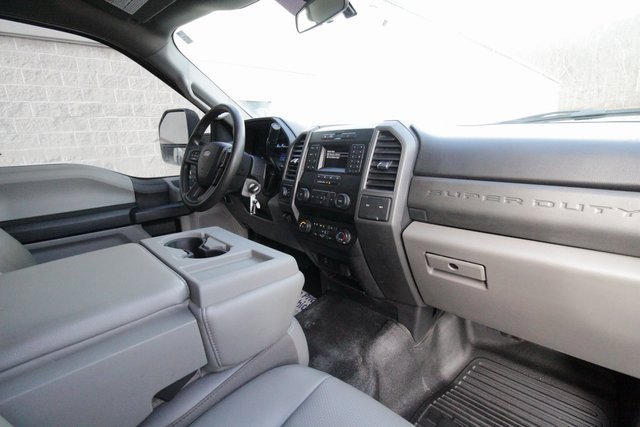 Used 2021 Ford F550 4x4 Regular Cab Super Duty image 34