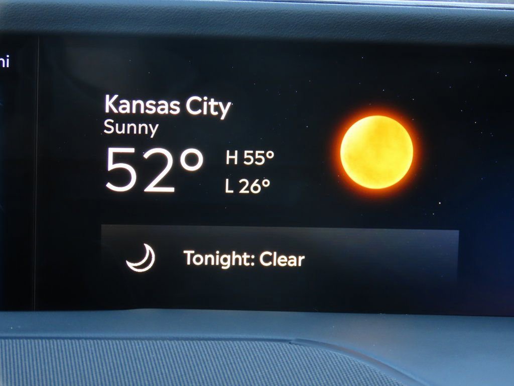 Used 2024 Lincoln Nautilus Reserve w/ Jet Appearance Package (87T) image 31