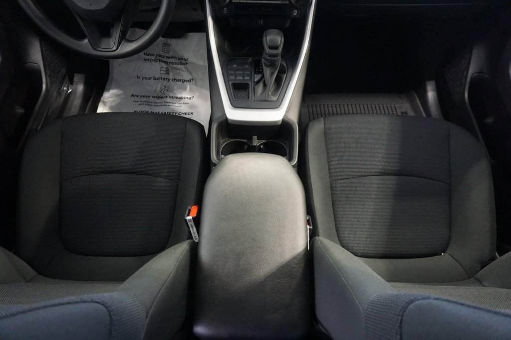 New 2025 Toyota RAV4 LE image 28