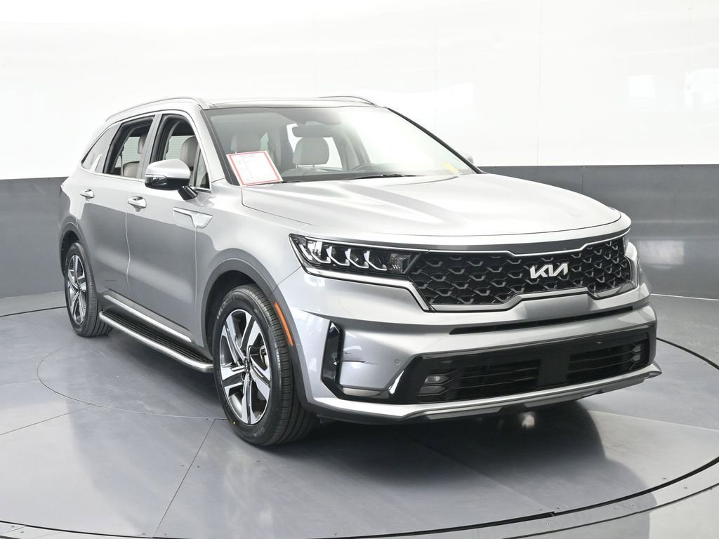 Used 2022 Kia Sorento EX w/ Panoramic Sunroof Package image 9