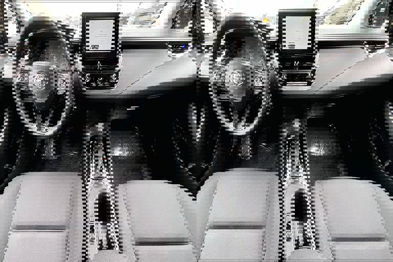 Used 2024 Toyota Corolla LE image 15