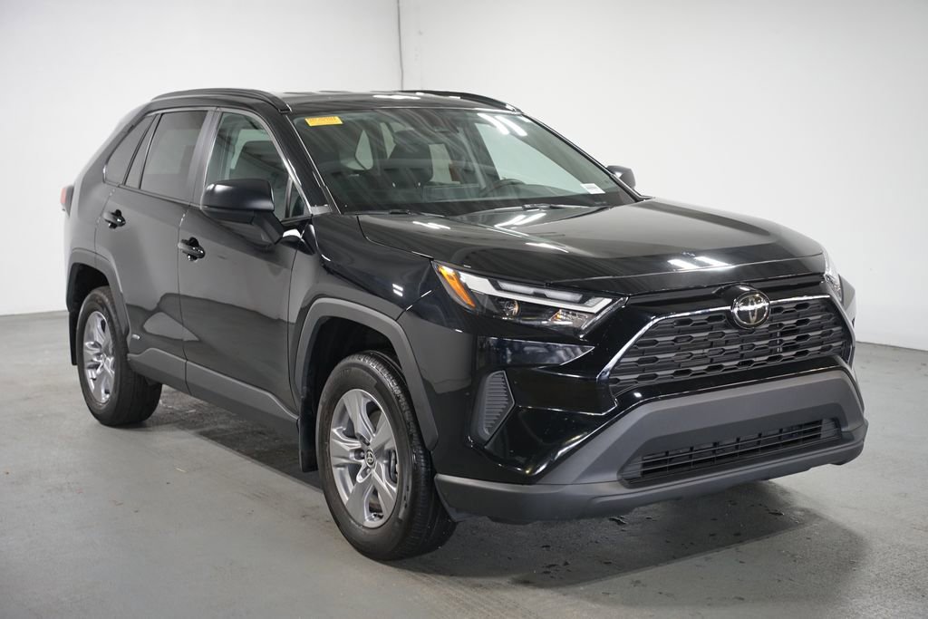 Certified 2025 Toyota RAV4 LE image 3