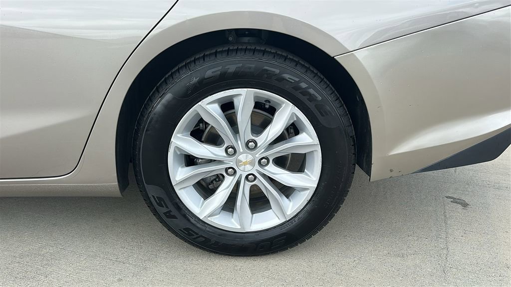 Used 2024 Chevrolet Malibu LT FWD image 17