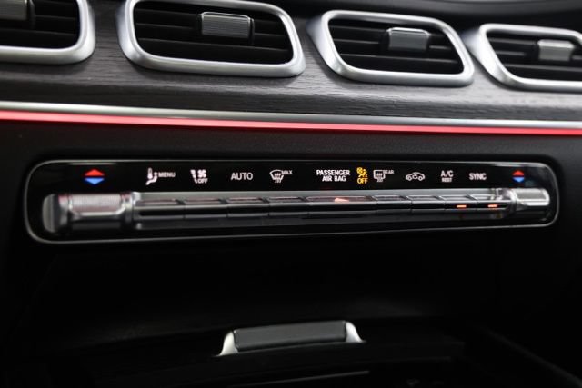 Used 2022 Mercedes-Benz GLS 450 4MATIC image 29