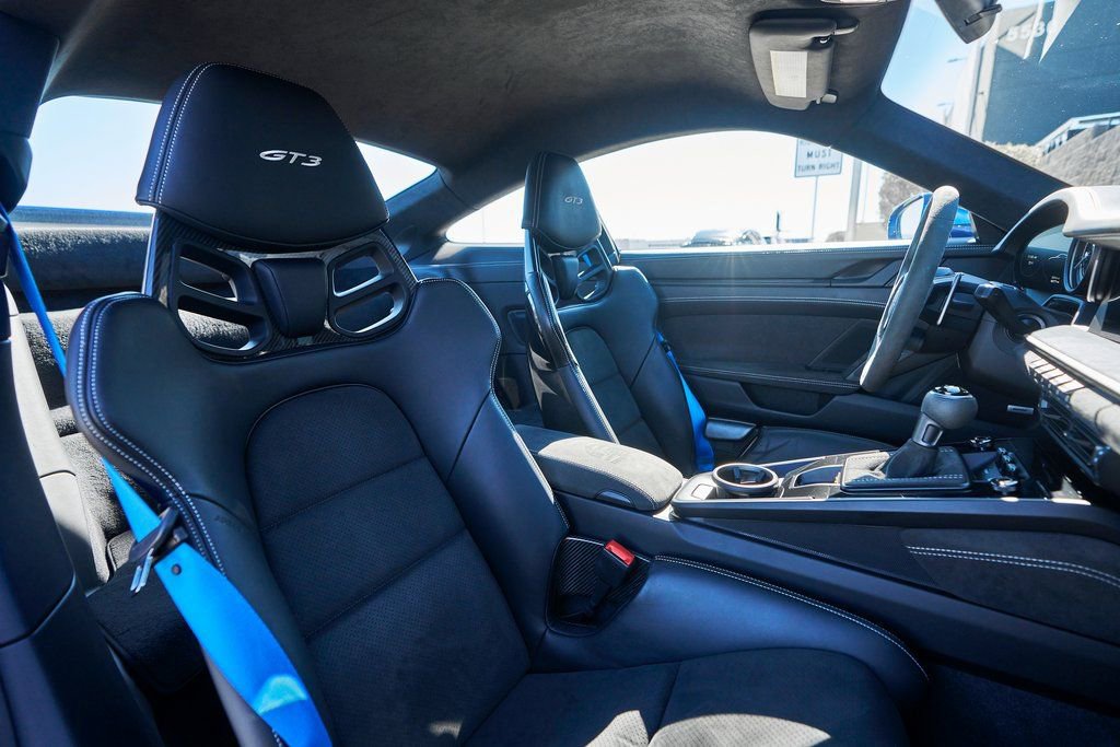 Used 2022 Porsche 911 GT3 image 34