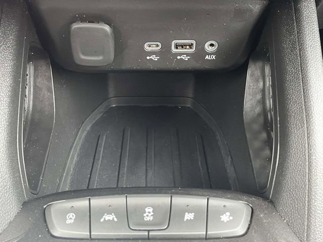 Used 2022 Chevrolet TrailBlazer RS FWD image 26
