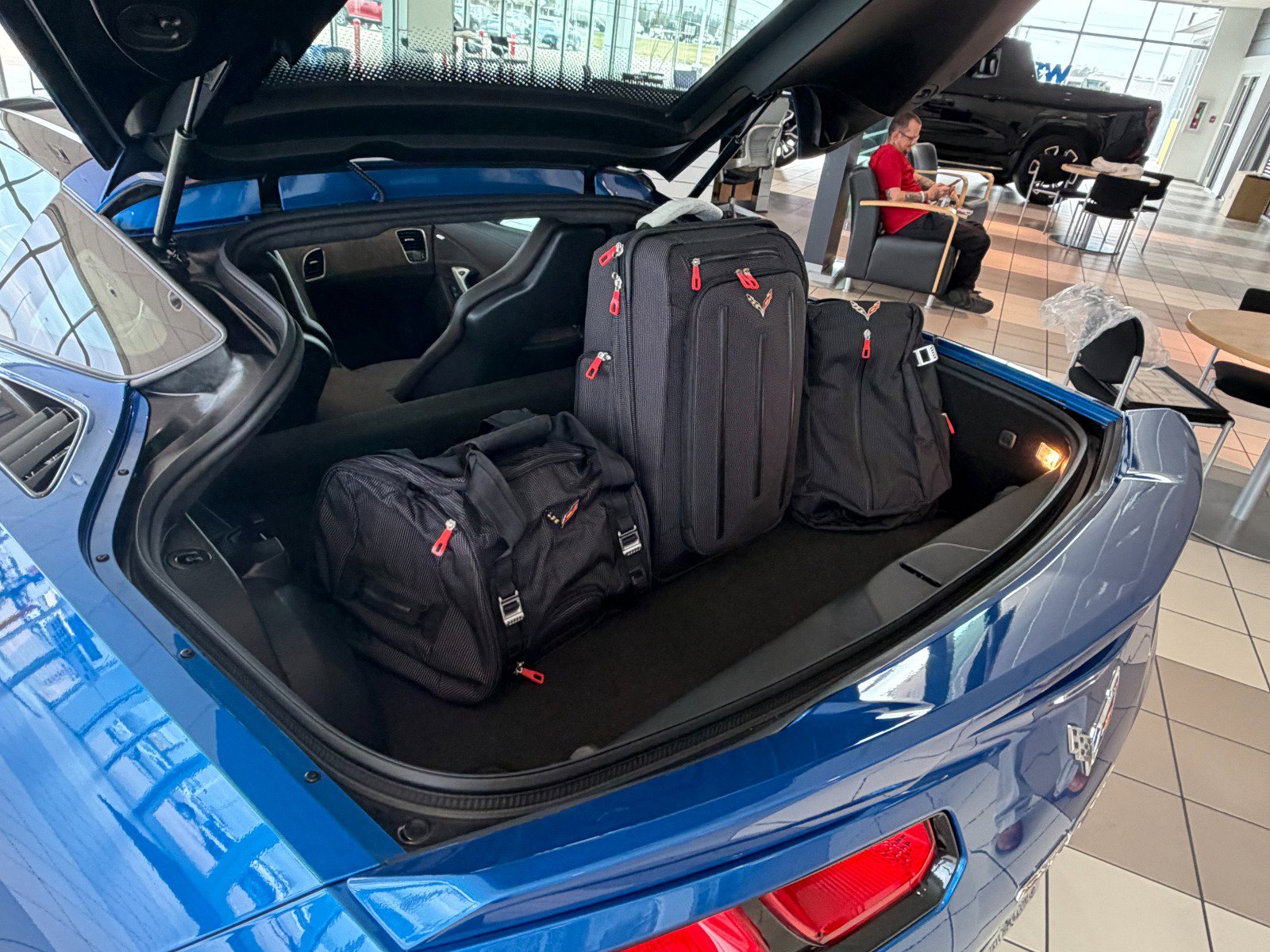 Used 2014 Chevrolet Corvette Z51 3LT w/ 3LT Preferred Equipment Group image 26