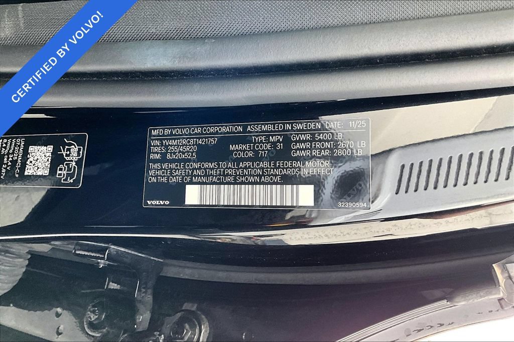 Used 2026 Volvo XC60 B5 Plus AWD/4WD image 42