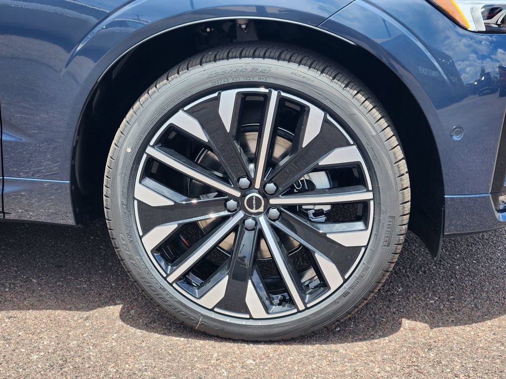New 2026 Volvo XC60 B5 Ultra w/ Climate Package AWD/4WD image 30