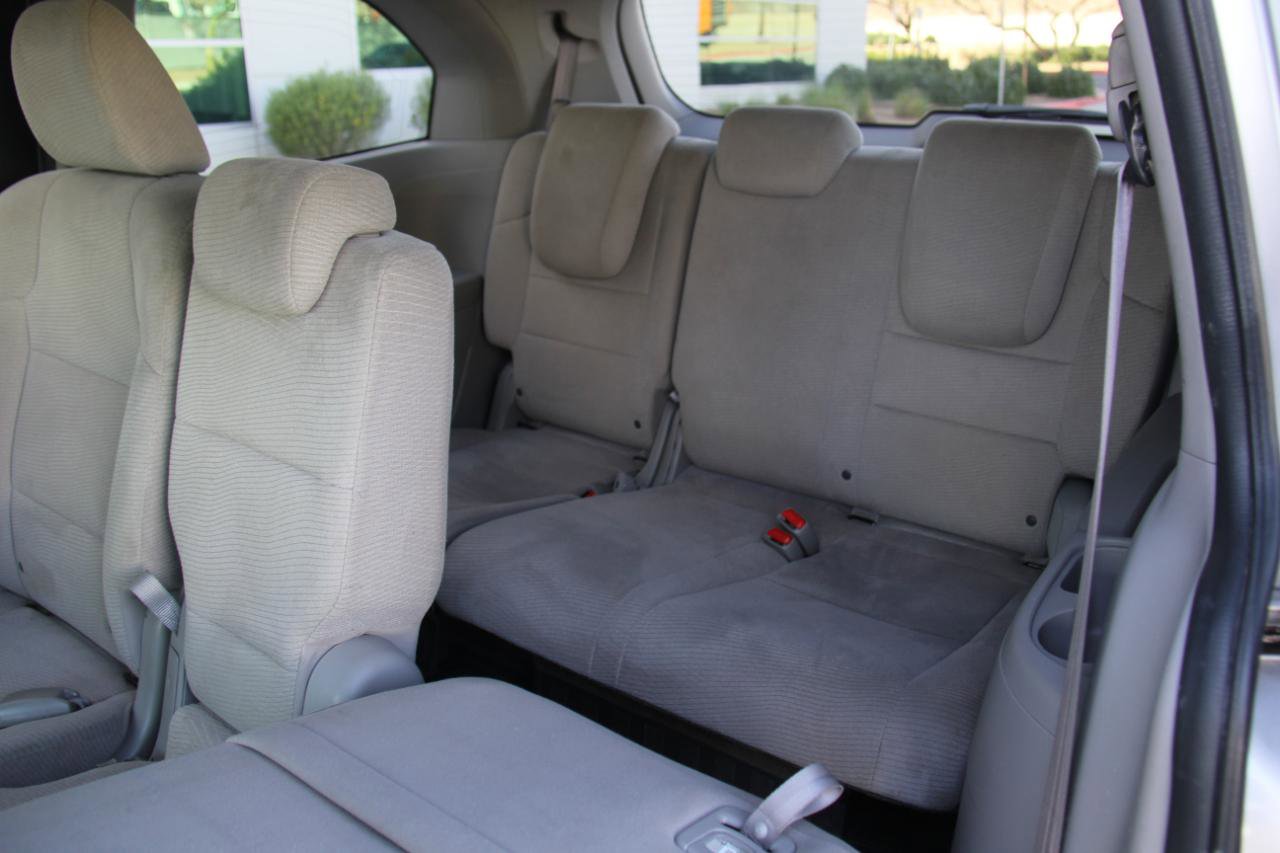 Used 2011 Honda Odyssey EX image 22