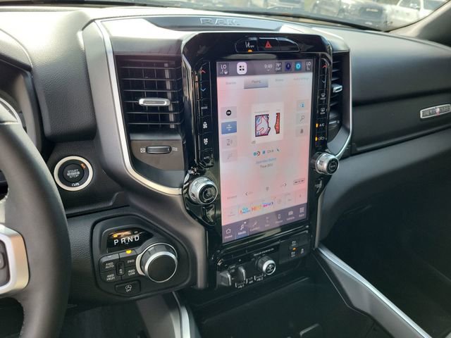 Used 2025 RAM 1500 Lone Star image 12