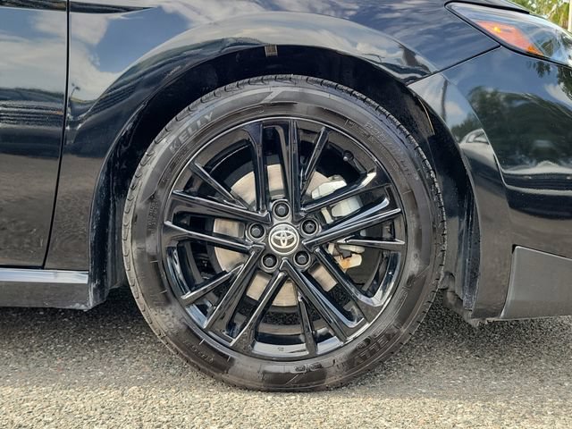 Used 2025 Toyota Camry SE FWD image 6