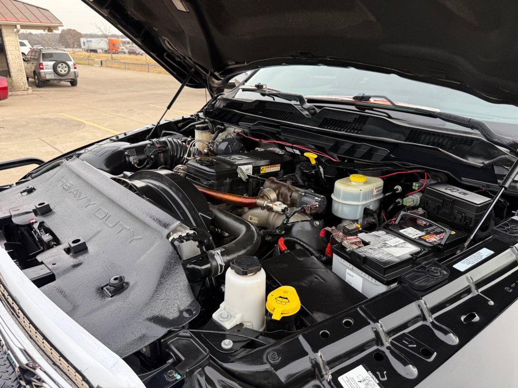 Used 2017 RAM 3500 Laramie Longhorn image 39