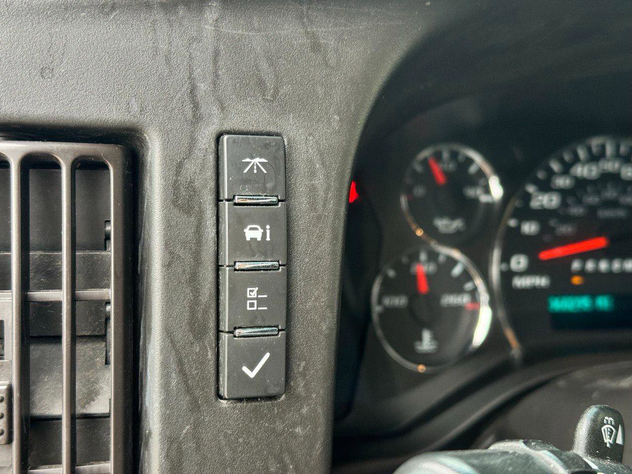 Used 2019 GMC Savana 3500 w/ Power Convenience Package image 16