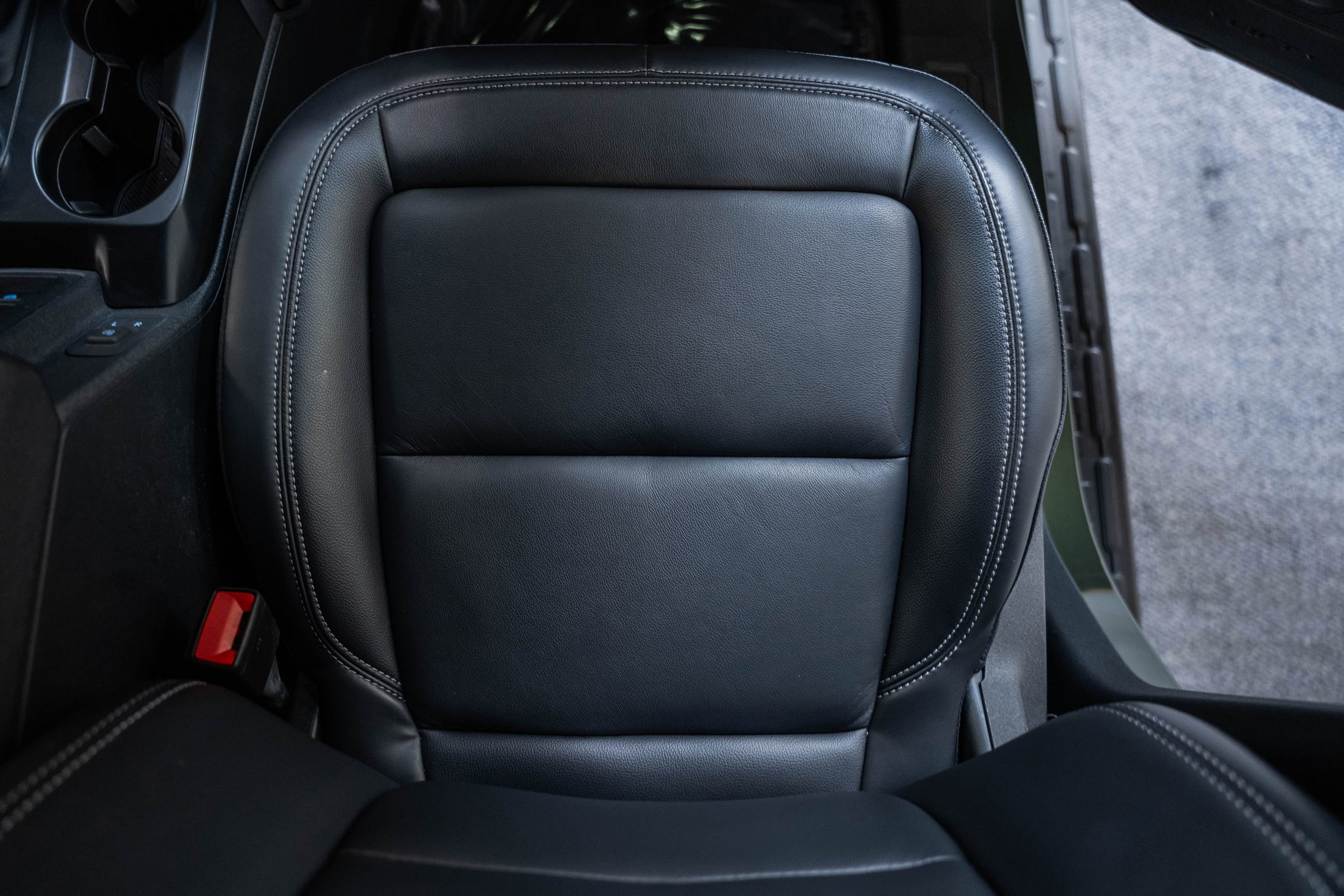 Used 2025 Ford Bronco Outer Banks image 38