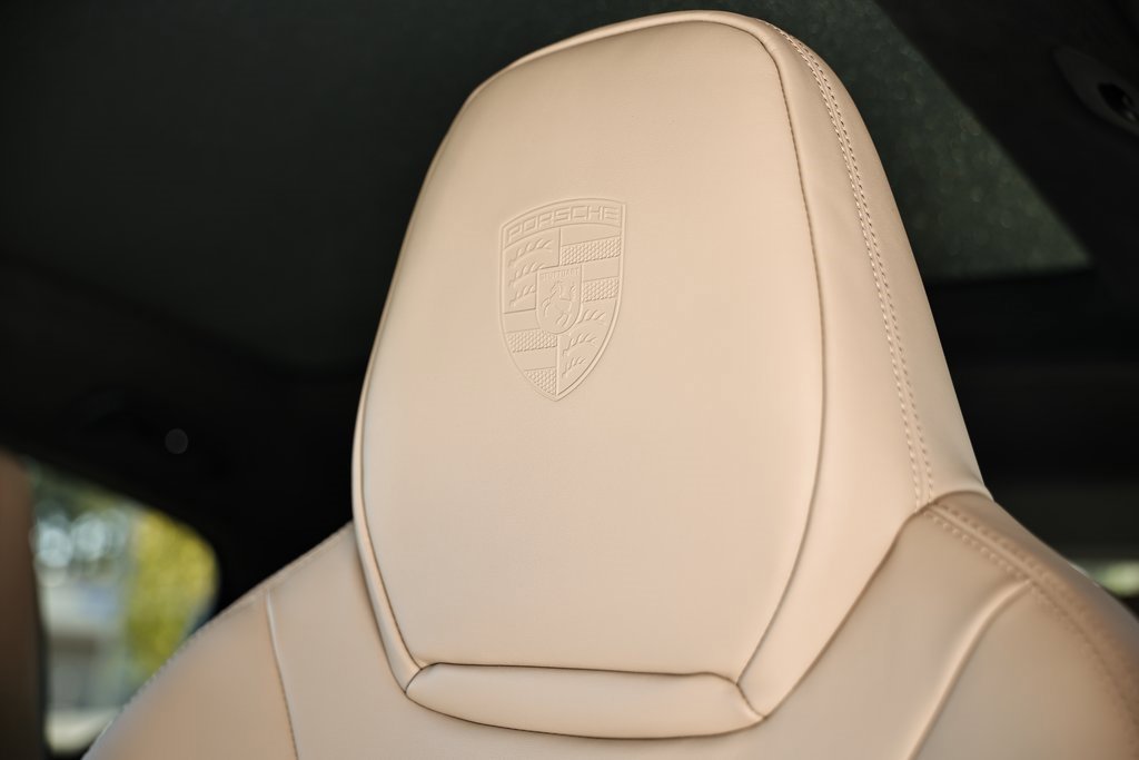 New 2026 Porsche Cayenne S image 25