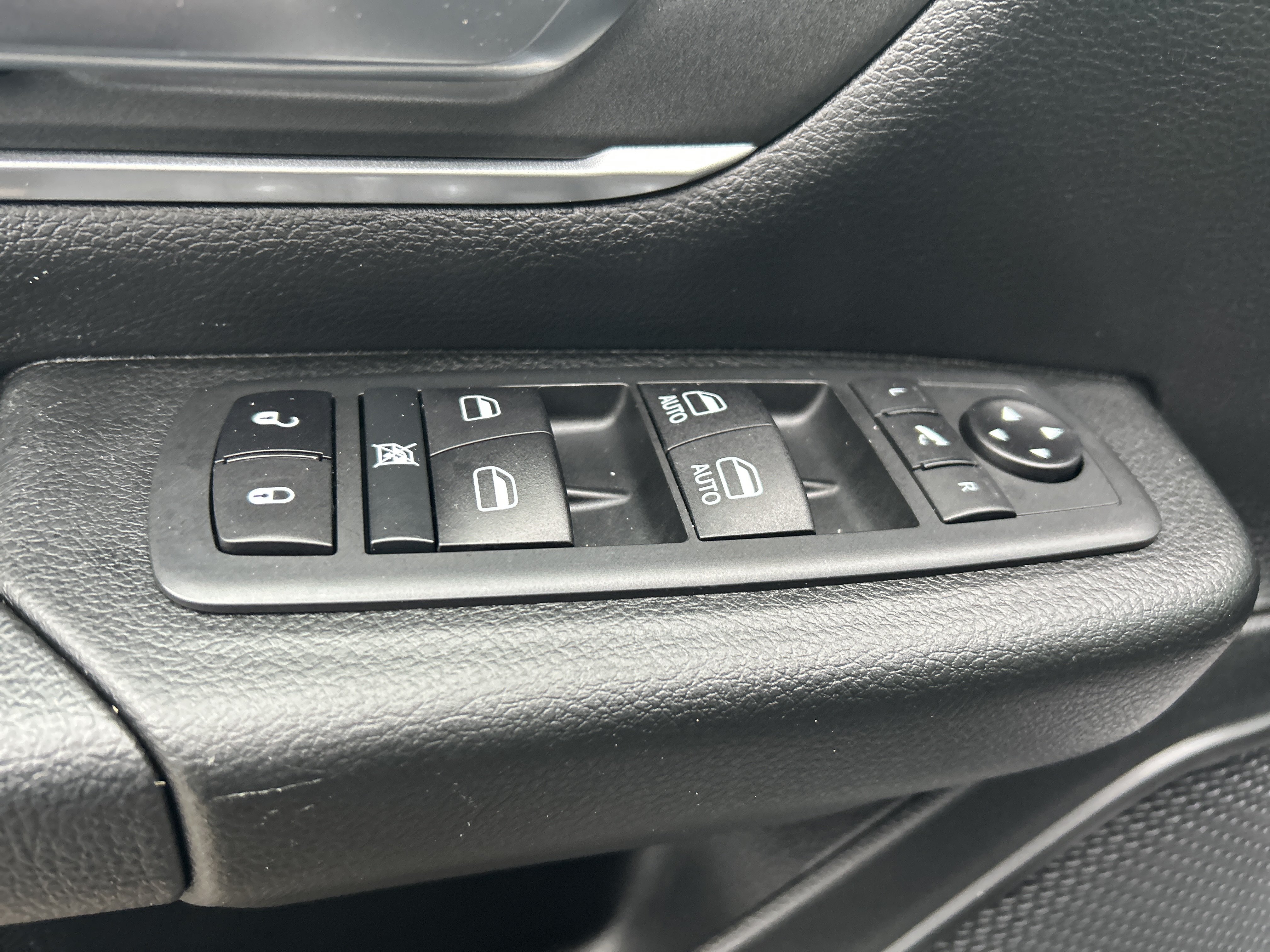 Used 2020 RAM 1500 Big Horn AWD/4WD image 10