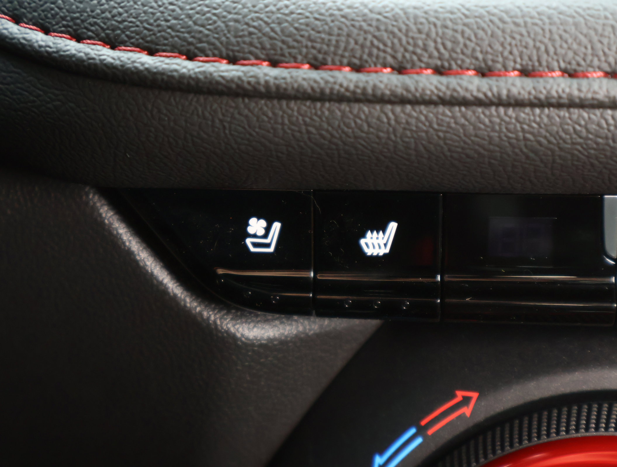 New 2026 Chevrolet Blazer RS w/ Driver Confidence II Package image 5