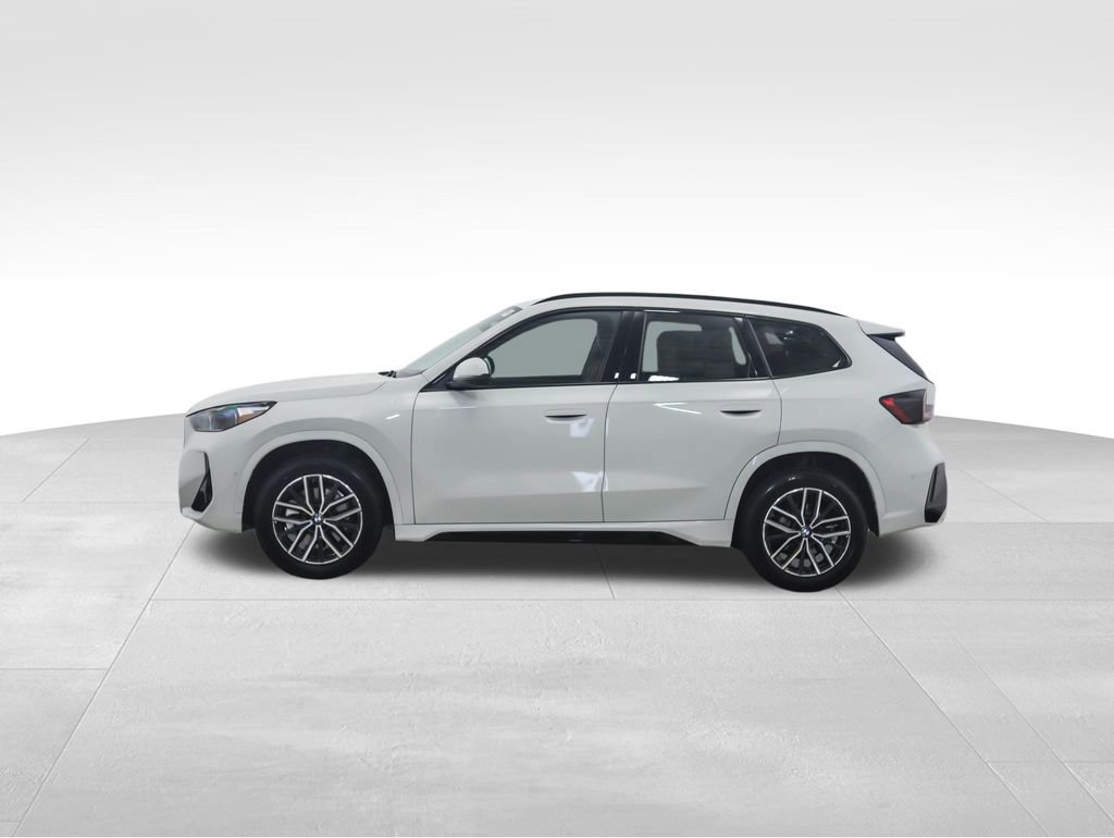 New 2026 BMW X1 xDrive28i w/ Technology Package image 3