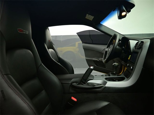 Used 2006 Chevrolet Corvette Z06 w/ Preferred Equipment Group image 21