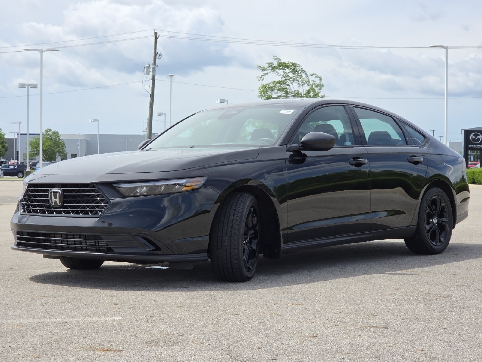 Used 2025 Honda Accord SE image 15