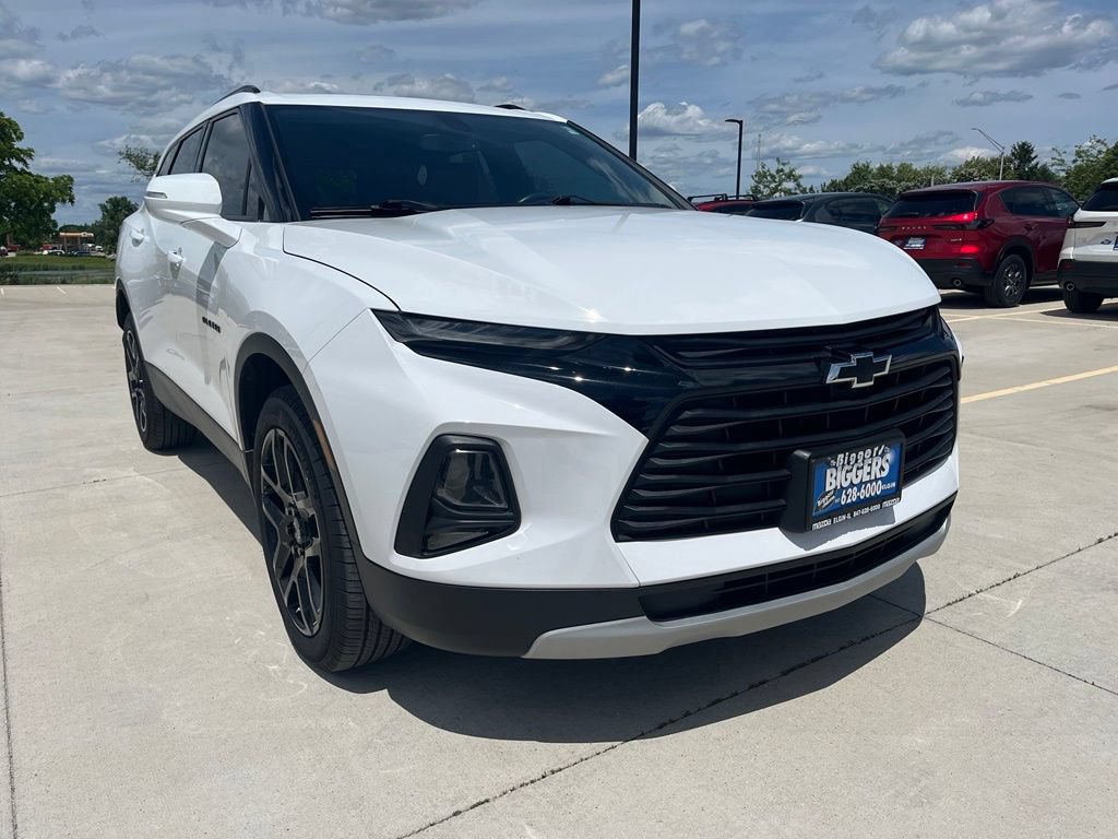 Used 2020 Chevrolet Blazer LT w/ LPO, Black Grille Bar Package FWD image 2