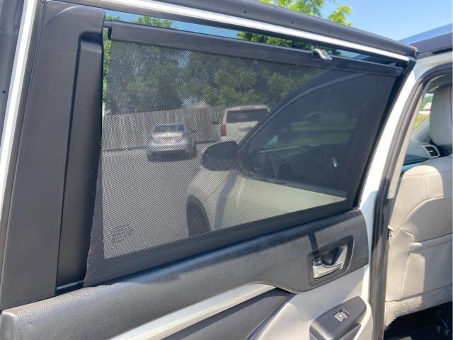 Used 2019 Toyota Highlander XLE image 22