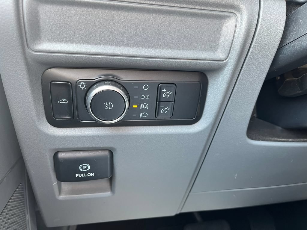 Used 2023 Ford F150 XLT AWD/4WD image 19