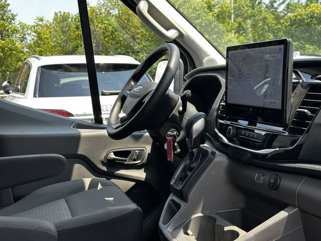 Certified 2025 Ford Transit 350 XLT RWD image 31