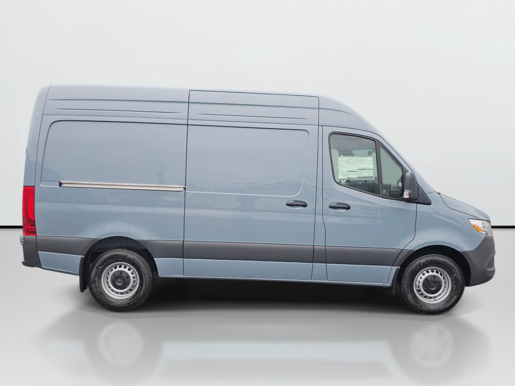 New 2025 Mercedes-Benz Sprinter 2500 image 6