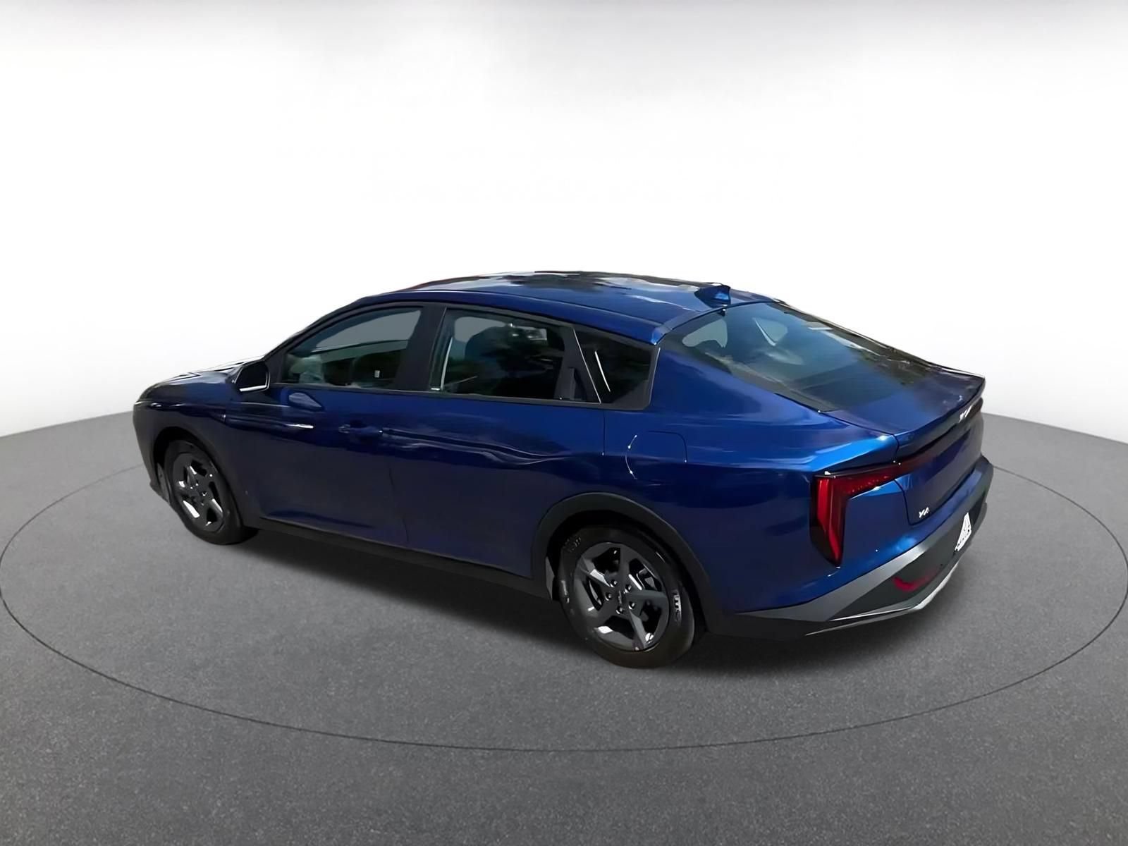 Used 2026 Kia K4 FWD image 8