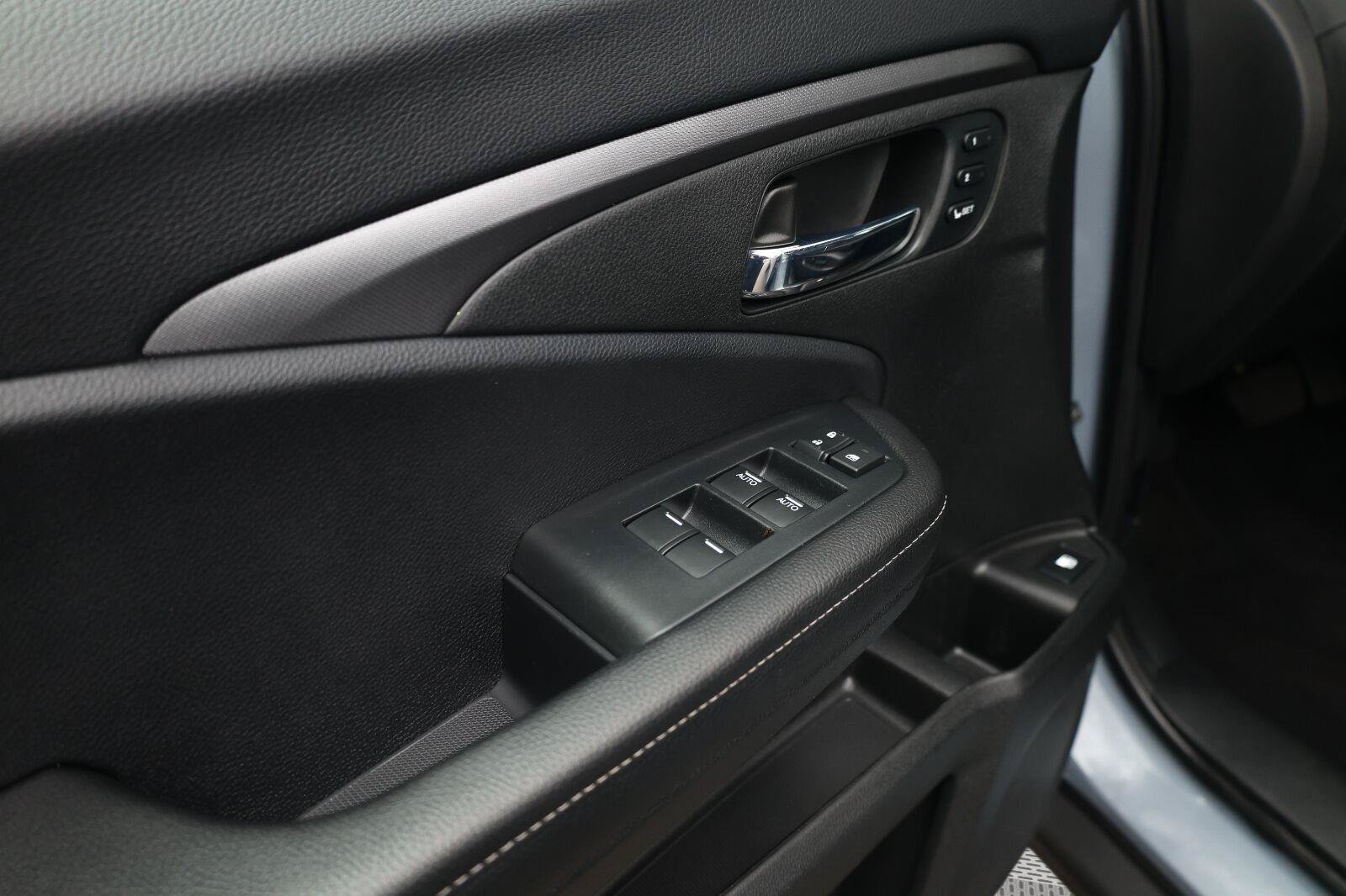 Used 2023 Honda Ridgeline RTL-E image 13