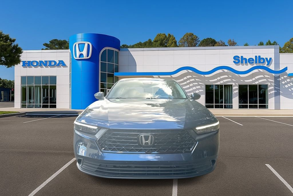 Used 2023 Honda Accord EX image 3