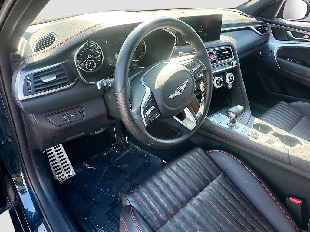 Used 2023 Genesis G70 2.0T w/ Sport Prestige Package RWD image 8