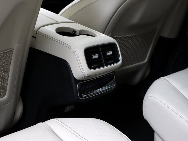 Certified 2025 Mercedes-Benz GLS 580 4MATIC image 15