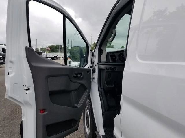 New 2025 Ford Transit 250 Low Roof image 18