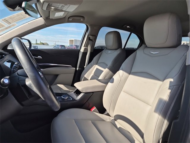 Certified 2023 Cadillac XT4 Luxury image 17