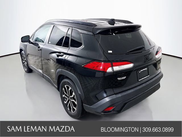 Used 2024 Toyota Corolla Cross SE w/ Moonroof Package image 5