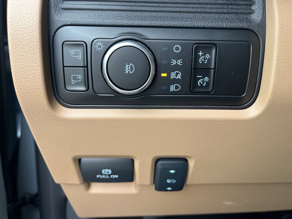 New 2026 Ford F350 Lariat image 28