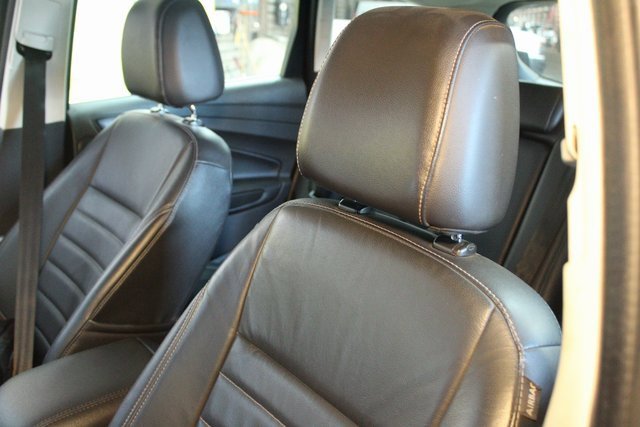 Used 2016 Ford C-MAX SEL w/ Equipment Group 302A image 17