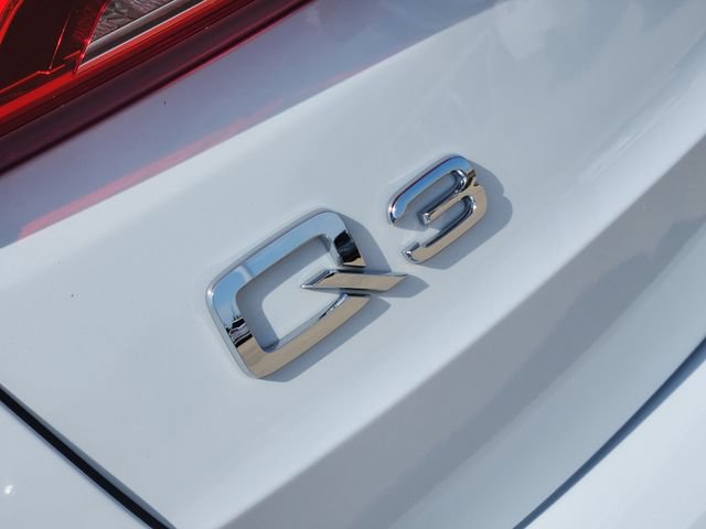 Used 2020 Audi Q3 2.0T Prestige w/ Prestige Package AWD/4WD image 9