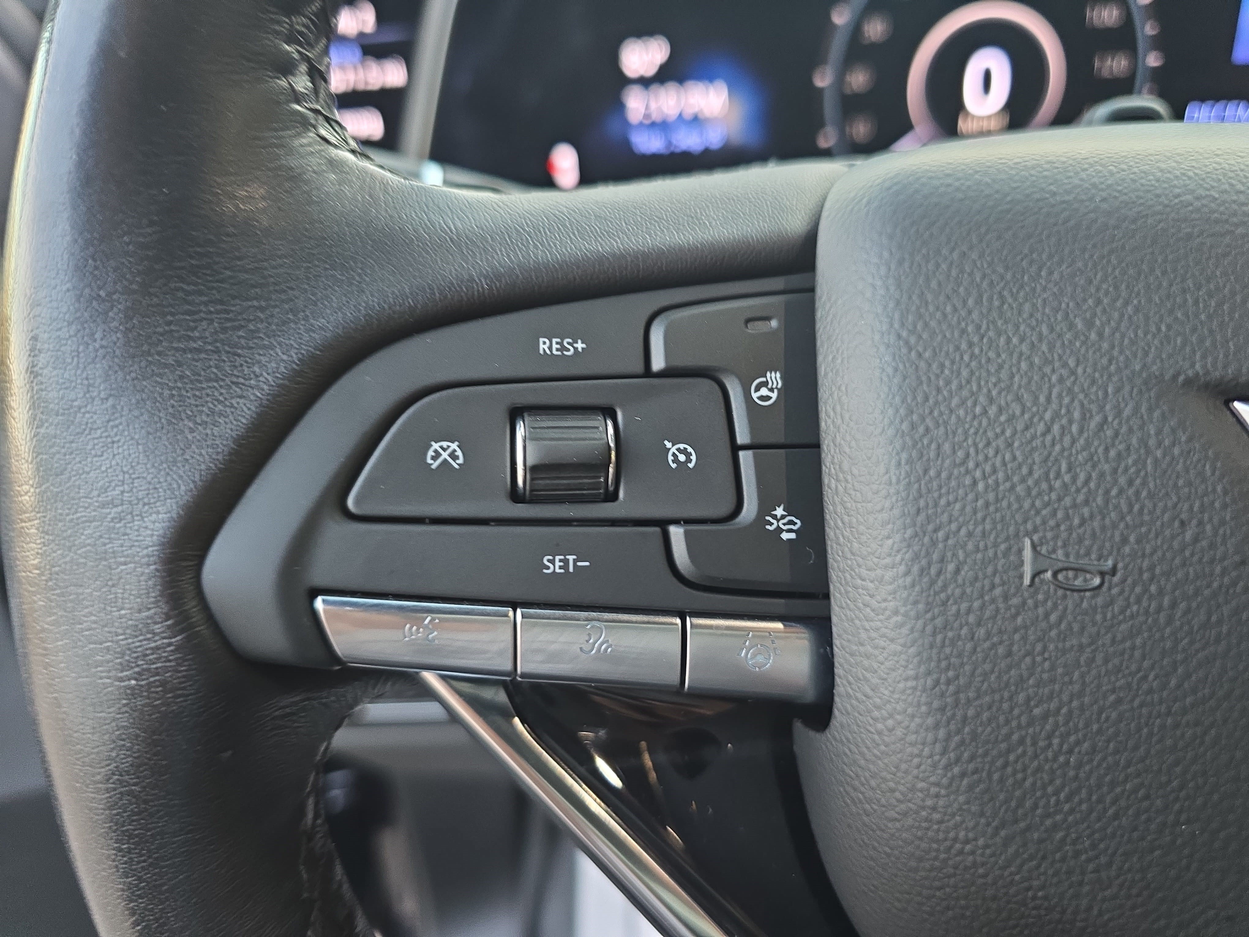 Used 2024 Cadillac Escalade Sport AWD/4WD image 17